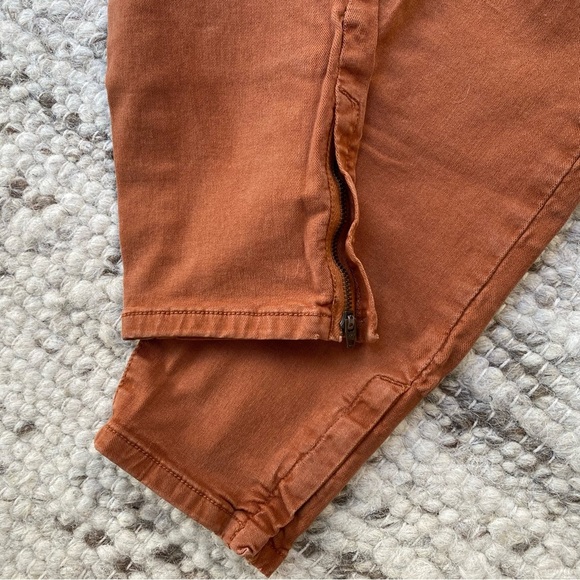 Joie High-Rise Button-Fly Pants in Rust Orange Brown, Size 29 - Picture 9 of 10